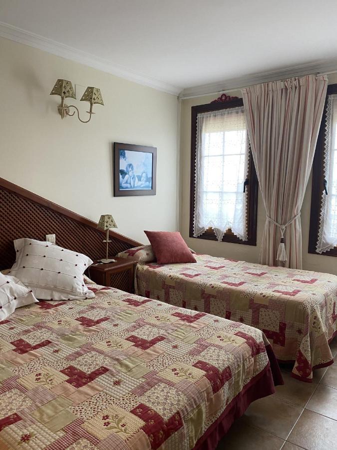 Posada De Sena Екстер'єр фото