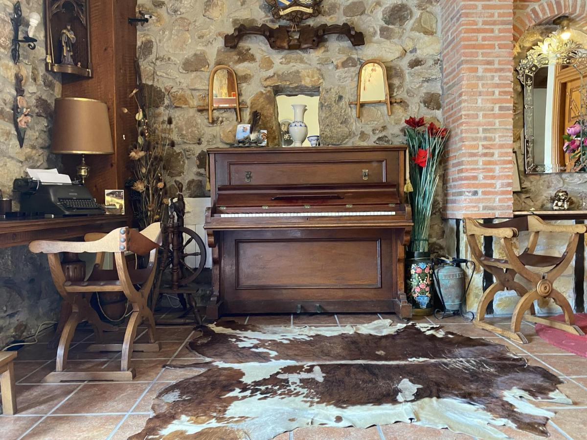 Posada De Sena Екстер'єр фото